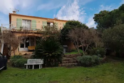 Image de A 50 m de la Plage de Tenutella wifi, clim, terrasse, 1 chambre 2\/4 personnes