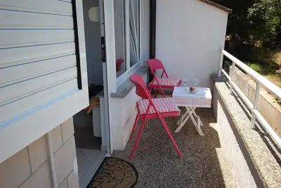 Image de Appartement de vacances Njivice pour 1 - 4 personnes avec 2 chambres à coucher - Appartement de vaca