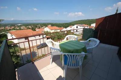 Image de Appartement de vacances Njivice pour 1 - 4 personnes avec 2 chambres à coucher - Appartement de vaca