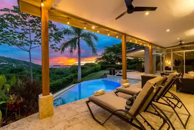 Image de Luxury Hermosa Villa with amazing ocean views