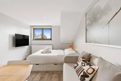 Image de Modern Limpertsberg Studio Near City Center