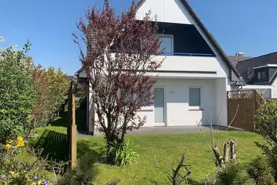 Image de Lots of space under the roof with balcony