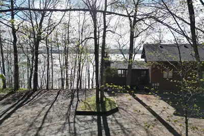 Image de The Cuyuna \"Retro Retreat\" Family Lake Home
