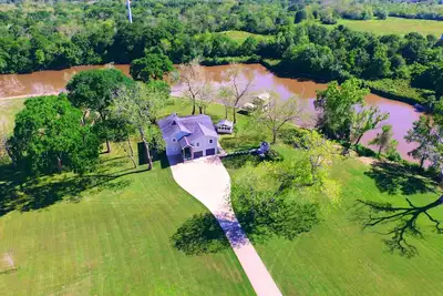 Image de Riversbend Retreat on the San Bernard River