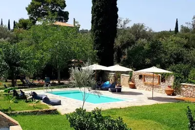 Cottage with Private Pool