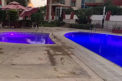 Image de Furnished apartment New Cairo Fifth Settlement 5 mins away from Auc