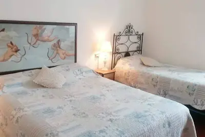 Image de Triple room in apartment and bathroom, experience the magic of the historic center