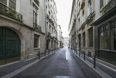 Image de A 17th Century -Slice Of Provencal Luxury In The Mythical District Of St Germain