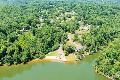 Image de Hidden Oasis Lake House Hickory