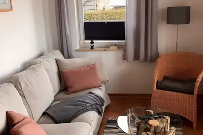 Image de Aalhaus Wustrow apartment to the meadow 900 m to the beach