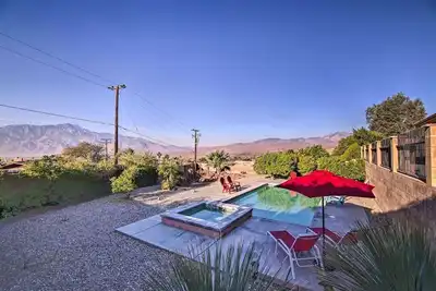 Image de Stunning house with a view of windmills and San Gorgonio Mountains, spa and pool
