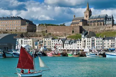 Image de appartement sur le port de pêche.
