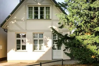 Image de Maritime vacation apartment in Alexandrinenstraße.