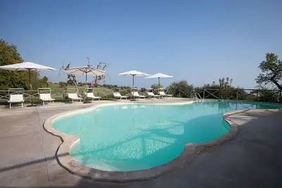 Image de 5 minutes from the sea, panoramic terrace. the pomegranate borgocasalcristiana
