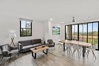 Image de 3-Bedroom, 3rd-Floor Ocean-View Condo