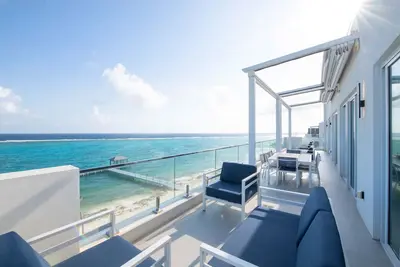 Image de Rum Point Resort #401 4br Premium