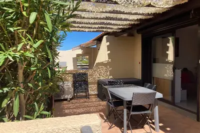 Image de Village Naturiste - Port-Vénus \/ Villa 45 et sa piscine