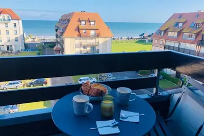 Image de Appartement calme avec vue sur la mer