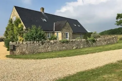 Beautifully converted stone cottage in the heart of the Isle of Wight 772