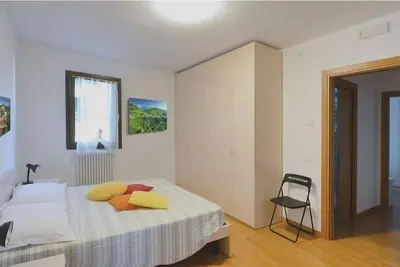 Image de Single house with parking space and garden