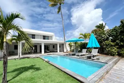 Image de Villa à St François G290 - 5 ch vue mer piscine