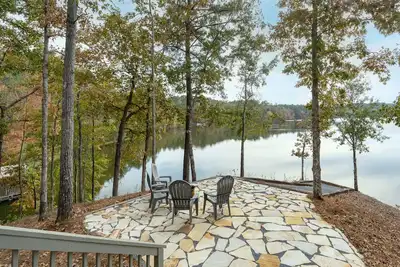 Image de Lay Lake Cabin @ Piney Point on Peckerwood Creek!