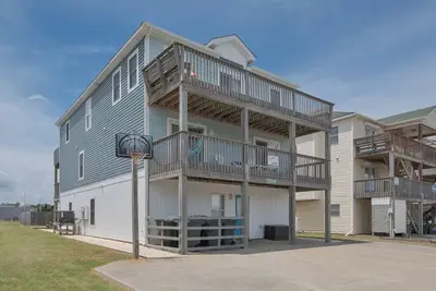 Image de Family Tides | Semi-Oceanfront | Nags Head Shores | Nags Head | Sleeps 20