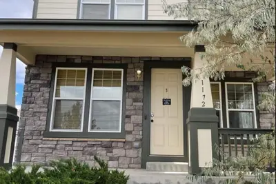 Image de Newer Single family home, close to Dia, Denver Va and Anschutz