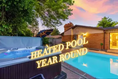 Image de Heated Pool & Hot Tub open all year with King Beds, Bar & Much More