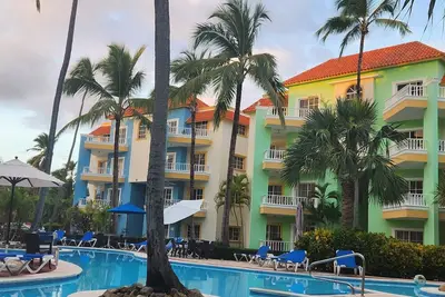 Image de Beautiful Condo Near the Beach! Free Wifi, Smart tv, cable, Pool view