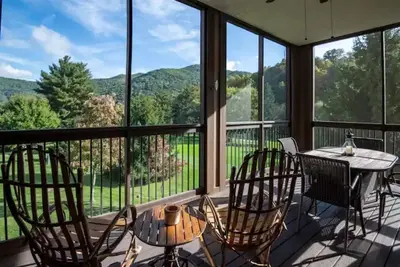 Image de Maggie’s Hideaway - Mountain and Fairway view
