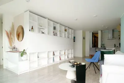 Image de Astounding Designed Apt. In Mitafkires