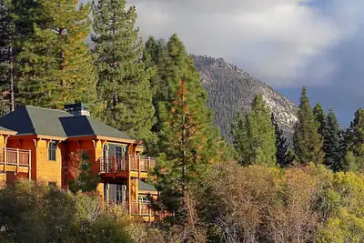 Image de Hyatt High Sierra Lodge - Gorgeous Lakeside Resort + Amenities - 2 Bedroom Suite