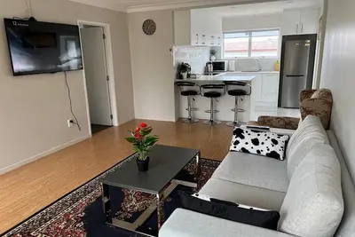 Image de Cheerful 3 bedroom with free parking