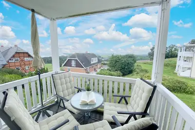 Image de A: Haus Rügenscher Bodden Whg. 04 mit Meerblick - Ferienwohnung 04 3-raum 1. etage mit Balkon