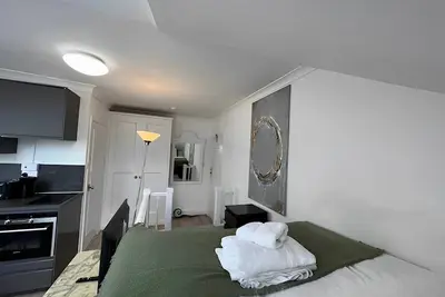 Loft studio Shepherd's Bush London near everything