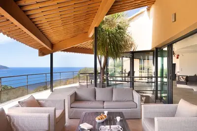 Image de Decouvrez Azur è Castellu, Vue panoramique : 5 chambres, idéal pour familles.