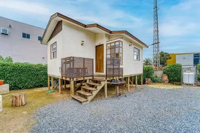 Image de Breeze Cabin 2b W\/Wifi, Smart Tv & Parking.
