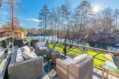 Image de The Big Chill on Lake Norman
