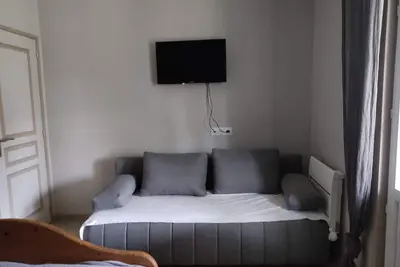Image de chambre indépendante l'Arcachonnaise (4 personnes) avec piscine