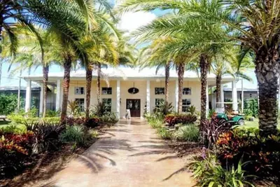 Image de Propery is 20 min from florida keys huge space and parking for boat