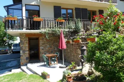 Image de studio 20 m2  idéal pour une cure à Brides ou skier dans les 3 vallées