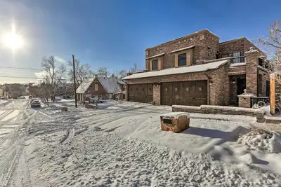 Image de 1/2 Mi to Dtwn: Golden Gem w/ Patios!