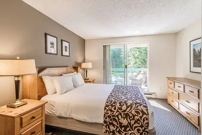 Image de 4 Br Townhome in Whistler - Ski in/out - Spacious and perfect for large families