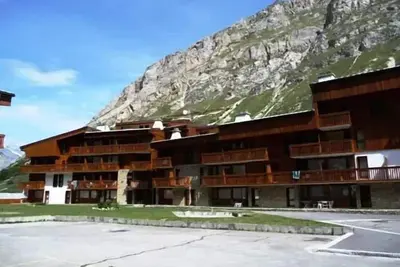 Image de Votre grand studio mezzanine avec garage couvert à 5 min des pistes