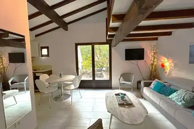 Image de Mini-villa Ă 1 minute de la plage de Santa Giulia