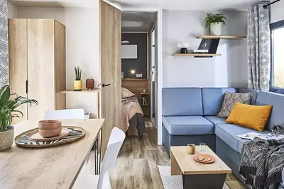 Image de Mobil-Home Presta+ 4 Pièces 6 Personnes Climatisé + Tv