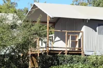 Image de Cabane Lodge sur pilingis Comfort 24m2 (2 Schlafzimmer) - überdachte Terrasse 10m2 4 Personen