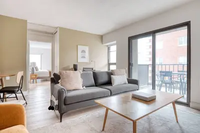 Image de Tasteful Allston 2br, nr Boston U & Green Line, by Blueground