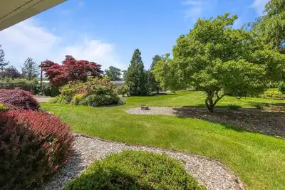 Image de Great Deals on Summer Stays!